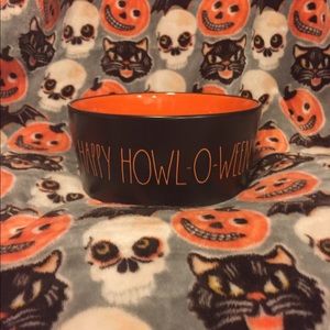 Rae Dunn Happy Howl-O-Ween dog bowl